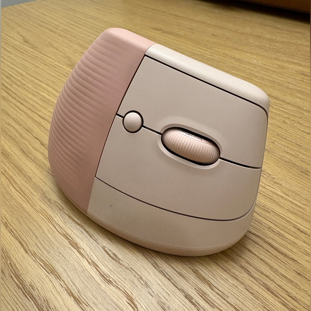 Logi LIFT pink wireless Bluetooth USB dongle ergonomic mouse